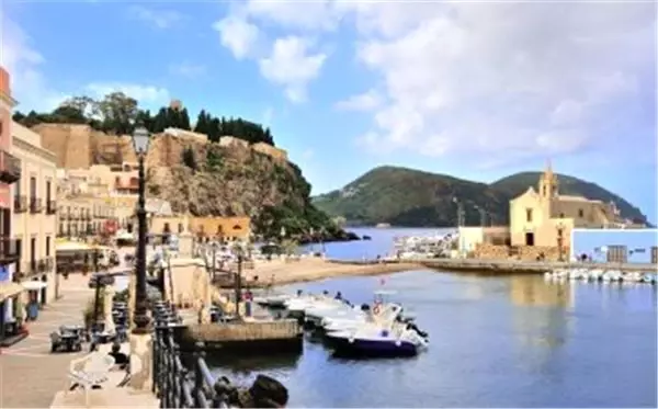 İtalya'da Gezilecek Yerler ve Gizli Kalmış Adalar