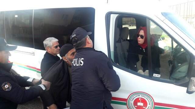16 Yaşındaki Kız 