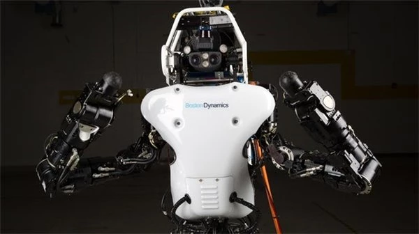 Bilim İnsanları, Uçma ve Yürüme Yeteneğine Sahip Bir Robot Geliştirdi