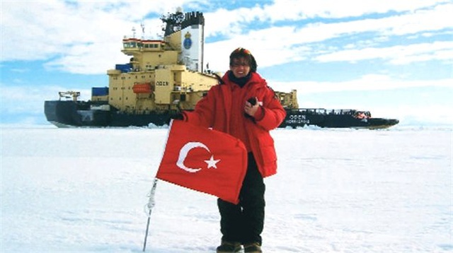 Türk Bilim İnsanları, Meteorolojik Çalışmalar Yapmak İçin Antarktika'ya Gidiyor
