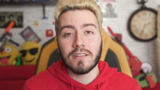 YouTuber Enes Batur, Kazancını Nasıl Değerlendirdiğini Açıkladı: Parayı Videolarım İçin Kullanıyorum