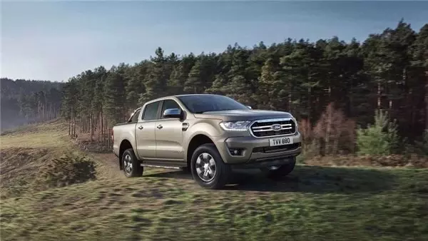 2.0 Litrelik Motoru ve 10 İleri Otomatik Vitesiyle Yeni Ford Ranger Tanıtıldı (Video)