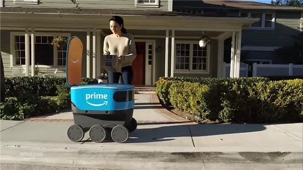 Amazon, Teslimat Robotu 'Scout' ile İlk Teslimatlarını Gerçekleştirdi