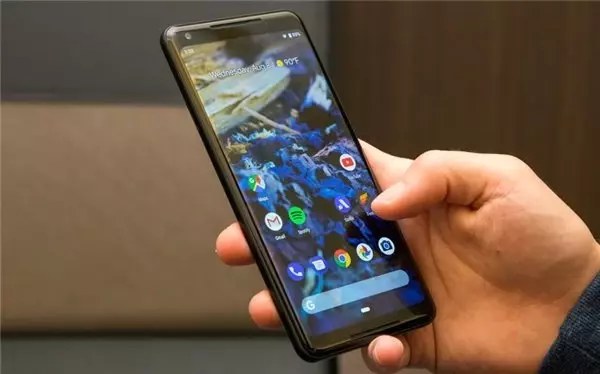 Samsung'un Bazı Cihazları Android Pie Güncellemesine Daha Erken Kavuşacak