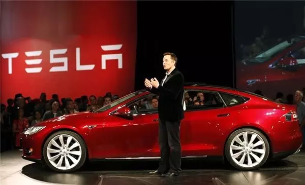 Tesla, Model S ve X'in Üretim Saatlerini Azaltıyor