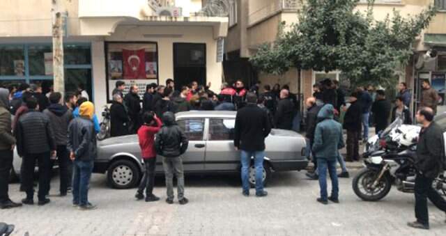 Şanlıurfa'da Silahlı Seçim Kavgası: 4 Yaralı Muhtarların Silahlı Seçim Kavgasında 4 Kişi Yaralandı