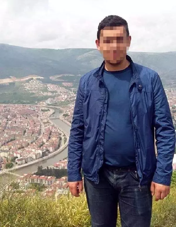 Zihinsel Engelli Adamın Başında Sigara Söndüren Esnafa İbretlik Ceza! 3 Ay Boyunca Duvara Yazacak