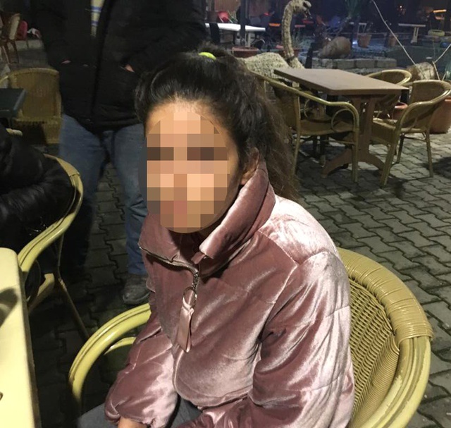Genç Kız, Telefonunu Açık Bırakınca Müdürün Yaptığı Taciz Ortaya Çıktı