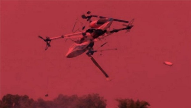 <a class='keyword-sd' href='/helikopter/' title='Helikopter'>Helikopter</a> ve Uçak Çarpıştı: Ölü ve Yaralılar Var