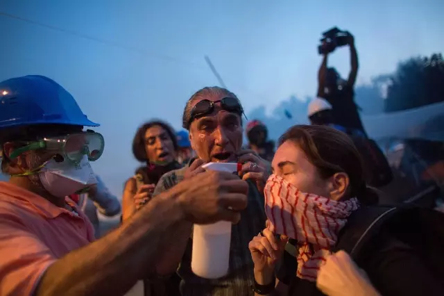 Protestoların Son 10 Yılı: Ekonomik Kriz Sonrası Kitlesel Eylemler Dünyayı Nasıl Etkiledi?