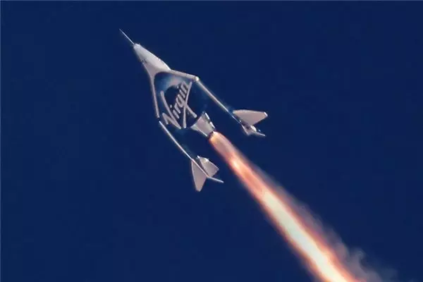 Ünlü Spor Giyim Markası Under Armour, Virgin Galactic İçin Uzay Giysileri Üretecek