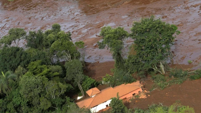 Brezilya'da Baraj Çöktü: 300'den Fazla Kayıp