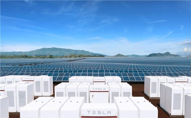 Güneş Enerjisini 18 Yıla Kadar Depolayabilecek Bir Sıvı Yakıt Formu Oluşturuldu