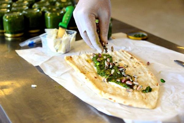 5 Yıllık Çalışma Sonucunda Antep Fıstığı Ezmesi Üretti! 240 Gramlık Kavanozu 24 TL'ye Satıyor