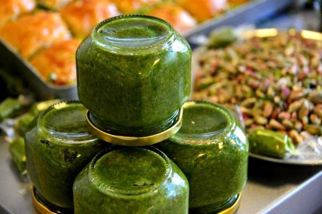 5 Yıllık Çalışma Sonucunda Antep Fıstığı Ezmesi Üretti! 240 Gramlık Kavanozu 24 TL'ye Satıyor