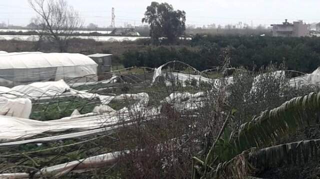 Antalya'yı Yeniden Hortum Felaketi Vurdu: 3'ü Çocuk, 5 Kişi Yaralandı