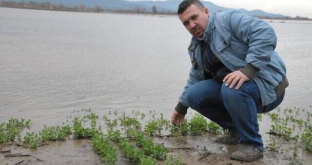 Büyük Menderes Nehri Taştı, 5 Bin Dekar Tarım Arazisi Arazi Su Altında Kaldı <a class='keyword-sd' href='/buyuk-menderes/' title='Büyük Menderes'>Büyük Menderes</a> Nehri Taştı, 5 Bin Dekar Tarım Arazisi Su Altında Kaldı