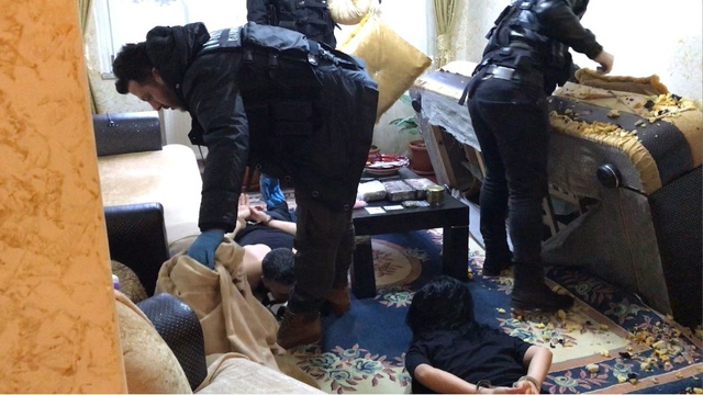 Torbacı, Uyuşturucuyu Saklamak İçin Kanepeye Özel Bölme Yaptırmış
