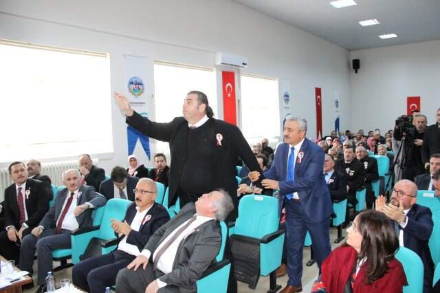 Kazım Karabekir'in Torunu Bakan Kurum'a Tepki Gösterdi: 15 Temmuz'u Konuşmayın, Dedem İçin Buradasınız Kazım Karabekir'in Torunu Bakan Kurum'a Tepki Gösterdi: 15 Temmuz'u Konuşmayın, Dedem İçin Buradasınız