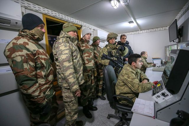 Söz Dizisinin Oyuncuları, Canlandırdıkları Kahramanlarla Irak Sınırında Buluştular