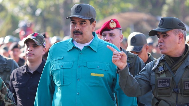 Venezuela Krizi: <a class='keyword-sd' href='/beyaz-saray/' title='Beyaz Saray'>Beyaz Saray</a>'dan 'Tehditlere Karşılık Veririz' Uyarısı