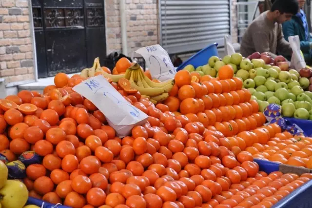 Hortum, Meyve ve Sebze Fiyatlarını İkiye Katladı