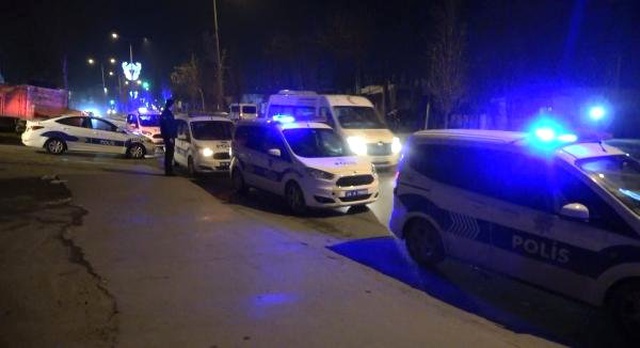 İstanbul'da 15 Afgan, Ellerinde Sopalarla Pakistanlıları Aradı