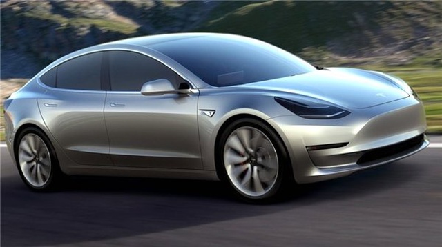 Tesla Otomatik Pilotunun Kar Fırtınası ile İmtihanı (Video)