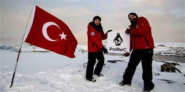 Yürüyün Aslanlar: Antarktika Bilim Seferi Ekibi Yola Çıktı