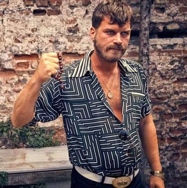 Kıvanç Tatlıtuğ Canlandırdığı Sarı Saruhan Karakterini Anlattı Kıvanç Tatlıtuğ Canlandırdığı Sarı Saruhan Karakterini Anlattı