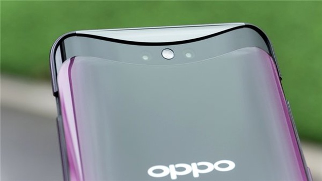 Oppo, Akıllı Saat ve Kulaklık Üretmeye Başlayacak