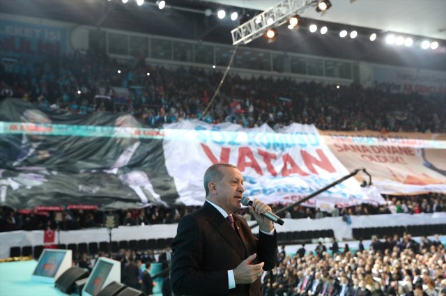 Erdoğan, AK Parti'nin Seçim Manifestosunu Açıkladı! İşte 11 Madde