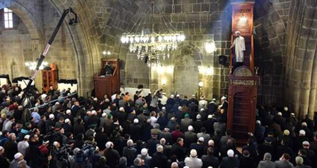 Diyanet İşleri Başkanlığı 9 Bin 500 Personel Alacak Diyanet İşleri Başkanlığına Bağlı Kurumlara 9 Bin 500 Personel Alacak