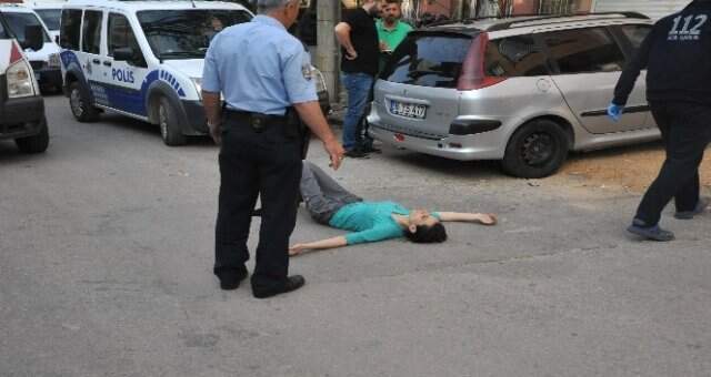 Kocasını Öldüren Kadın: Akşam Tartıştık, Sabah İlişkiye Girmek İsteyince Bıçağı Savurdum Kocasını Öldüren Kadın: Akşam Tartıştık, Sabah İlişkiye Girmek İsteyince Bıçağı Savurdum