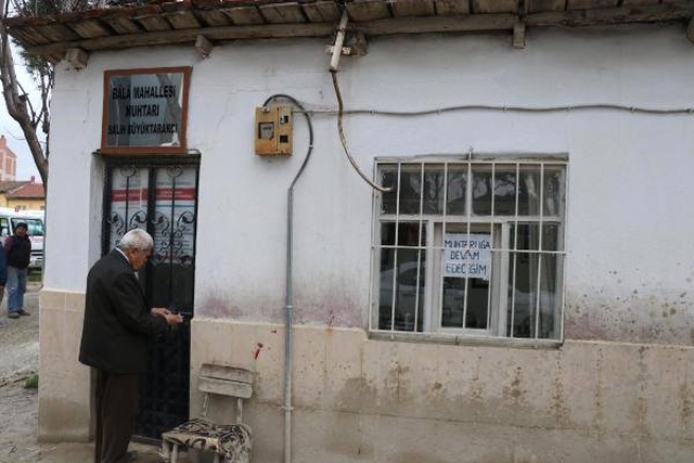 90 Yaşındaki 35 Yıllık Muhtar, Yeniden Aday