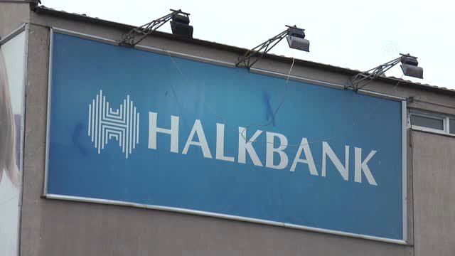 Halkbankın Makedonya'daki Şubesi, Uzun Namlulu Silahlarla Soyuldu