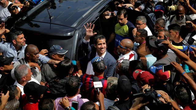 Venezuela Krizi: AB Kendisini Geçici Başkan İlan Eden Guaido'yu Tanımaya Hazırlanıyor, Maduro...