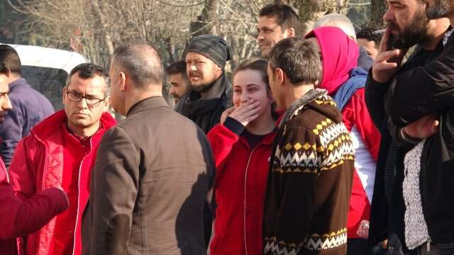 Kargosunu Almaya Gitti, Kocası Tarafından Vuruldu Cani Koca, Kargo Almaya Giden Karısını Tabancayla Öldürdü