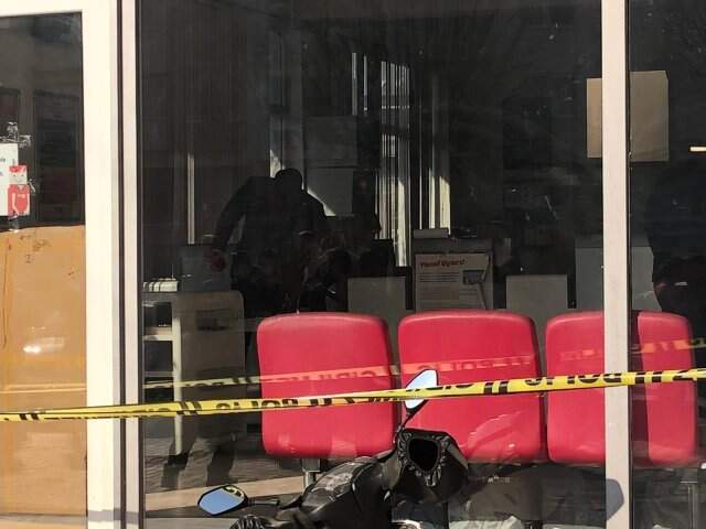Kargosunu Almaya Gitti, Kocası Tarafından Vuruldu Cani Koca, Kargo Almaya Giden Karısını Tabancayla Öldürdü