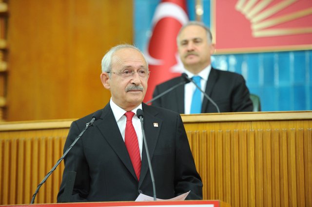 Kulisleri Sallayan İddia: Kılıçdaroğlu, Eski AK Parti'li Babacan'ın Partisi İçin Gül'e 20 Vekil Vadetti