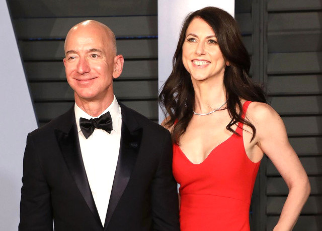 Çıplak Fotoğraflarıyla Şantaj Yapılan Amazon'un Jeff Bezos'u Kimdir?