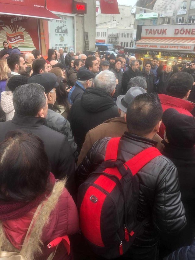 Kılıçdaroğlu Maltepe'de Hemşehrisini Aday Gösterdi, İlçe Örgütü Ankara'ya Doğru Yürüyüşe Geçti