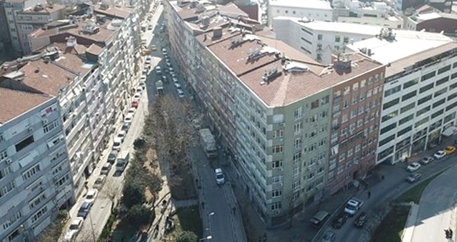 Şişli'de Tehlike Arz Eden 4 Bina Boşaltıldı
