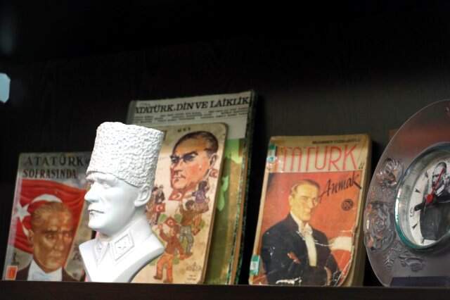 Suikaste Kurban Giden Rusya'nın Ankara Büyükelçisi Karlov'un, Atatürk Hayranı Olduğu Ortaya Çıktı Suikaste Kurban Giden Rusya'nın Ankara Büyükelçisi Karlov'un, Atatürk Hayranı Olduğu Ortaya Çıktı