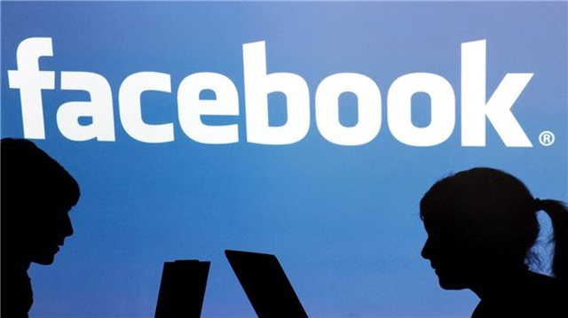 Facebook'un Çok Konuşulacak Bir Rezaleti Daha: Cinsiyetçi Fotoğraf Arama