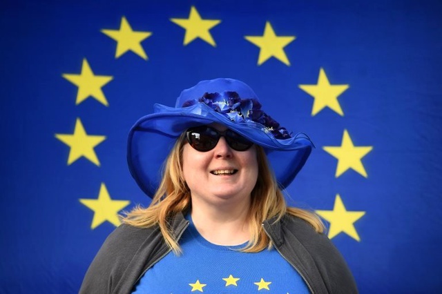 40 Diplomat İngiltere Başbakanı May'e Çağrıda Bulundu: ya Brexit'i Geciktir ya da İkinci...