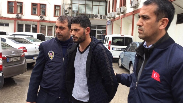 İki Çocuk Annesi Kadını Öldürüp Altınlarını Çalan Dayı-Yeğen, Parayla Alem Yaptı