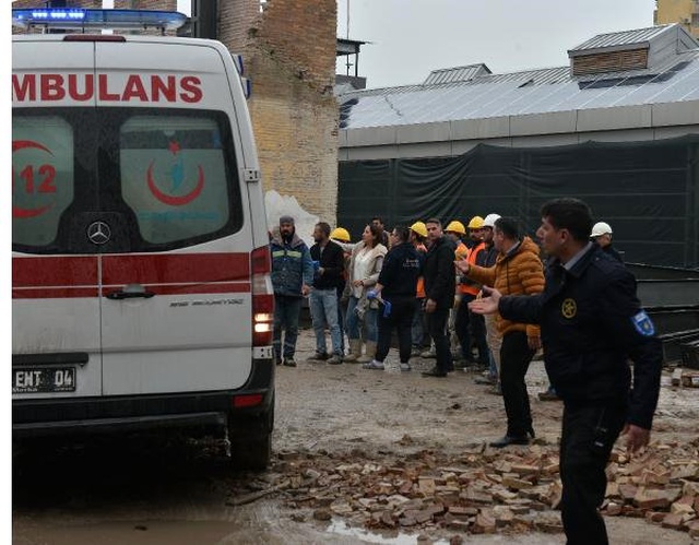 Müze İnşaatında Duvar Çöktü: 1 İşçi Yaşamını Yitirdi, 6 İşçi Yaralandı