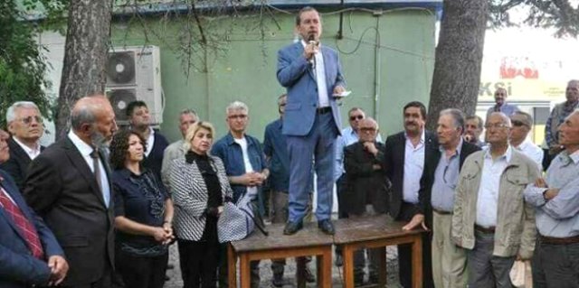 24 Haziran'da Abdüllatif Şener'i Yuhalayan Vatandaşlar, Bu Kez AK Parti Heyetine Tepki Gösterdi