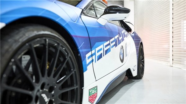 Bmw, Yeni Yarış Güvenlik Aracı İ8 Formula E'yi Tanıttı